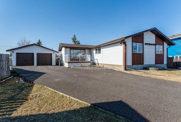 Picture for 708 Bankview Close 