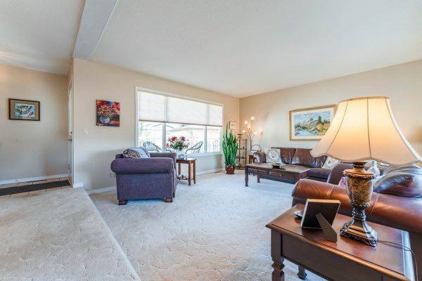 Picture for 708 Bankview Close 
