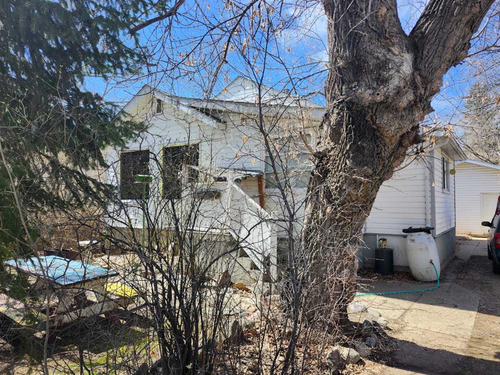 Picture for 227 6 Street 