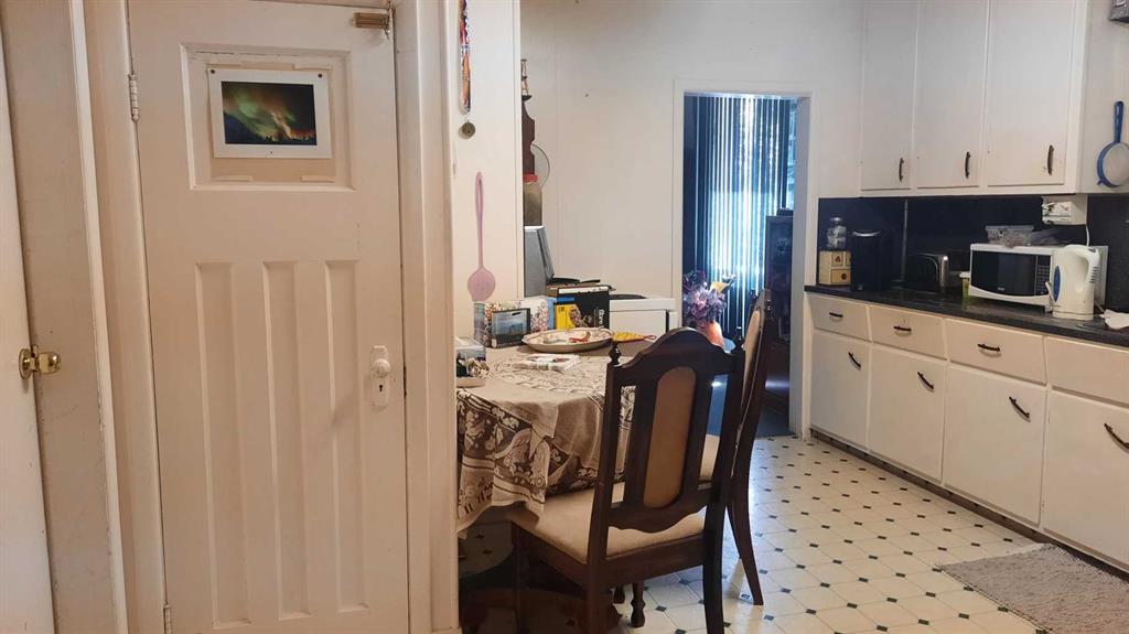 Picture for 227 6 Street 