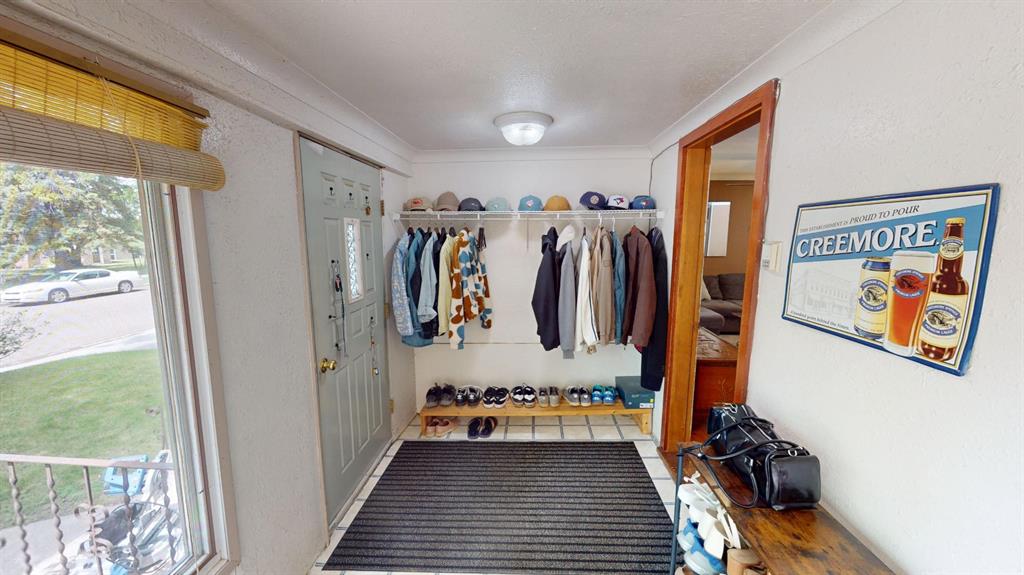 Picture for 312 3 Street W