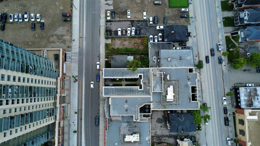 Picture for 215 15 Avenue SE