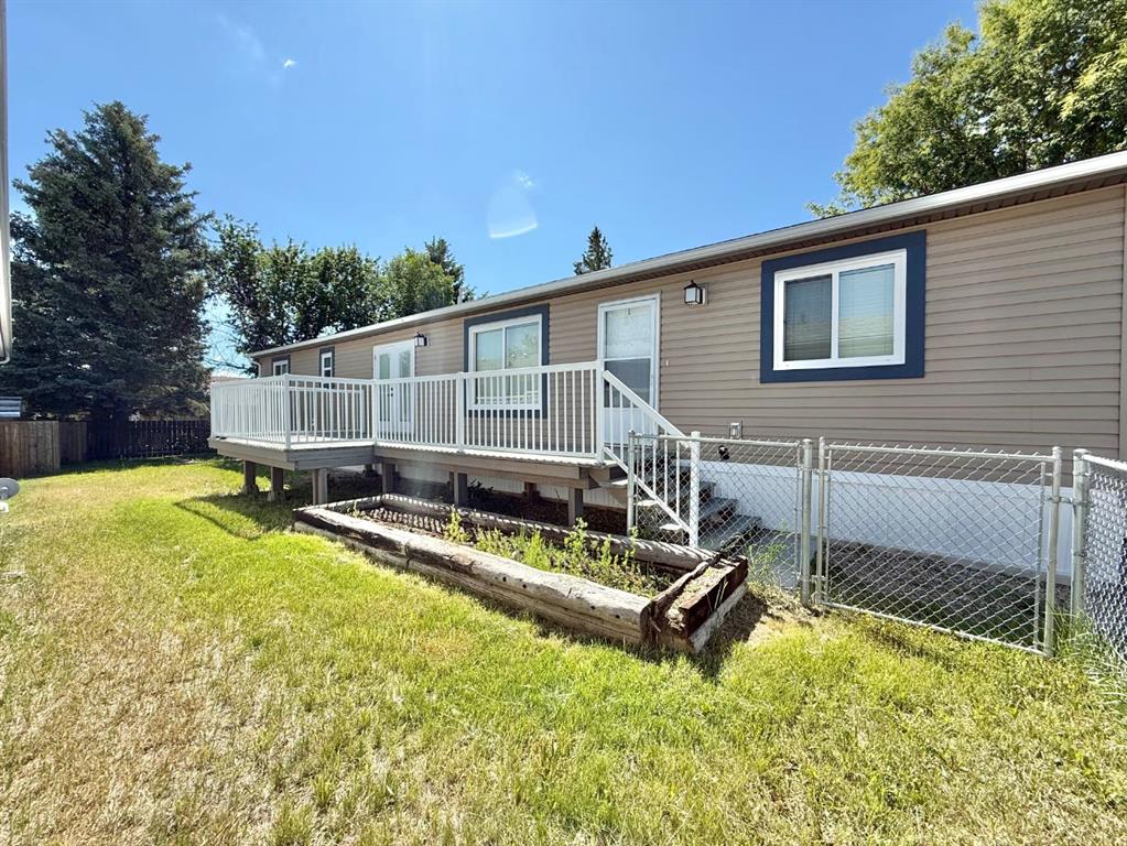 Picture for 144 Birch Street W