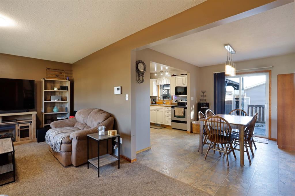 Picture for 305 3 Street W https://www.cirrealty.ca/reb/rasca/6/A2266146_17.jpg