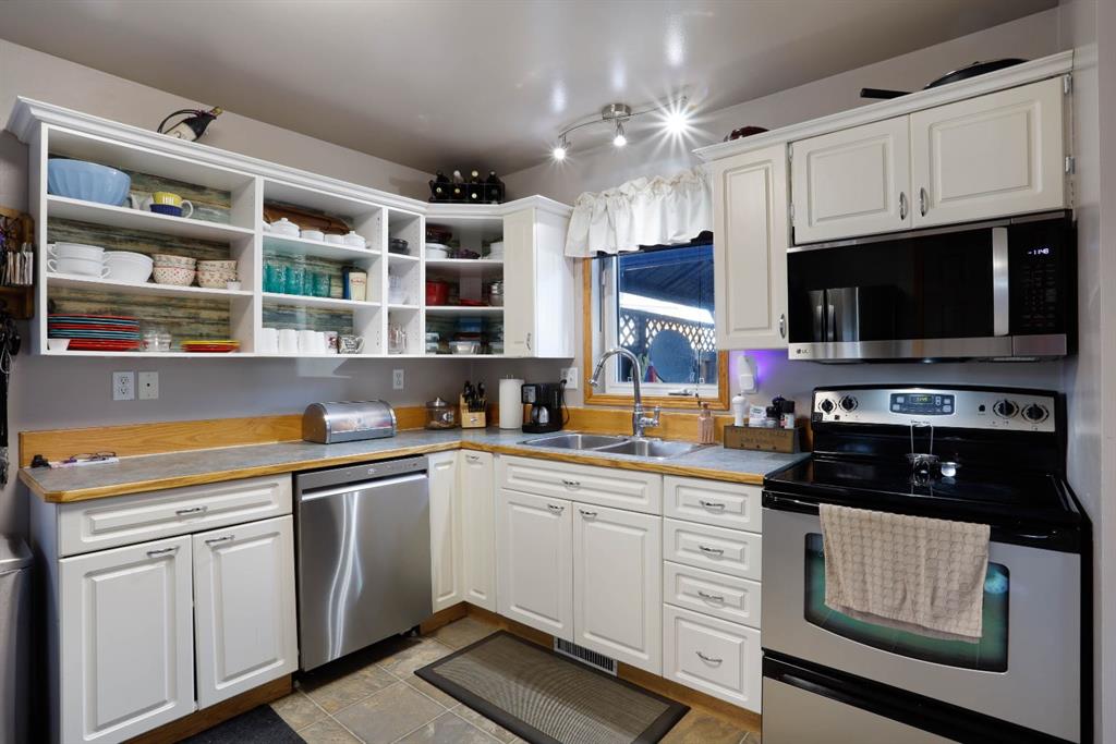 Picture for 305 3 Street W https://www.cirrealty.ca/reb/rasca/6/A2266146_20.jpg