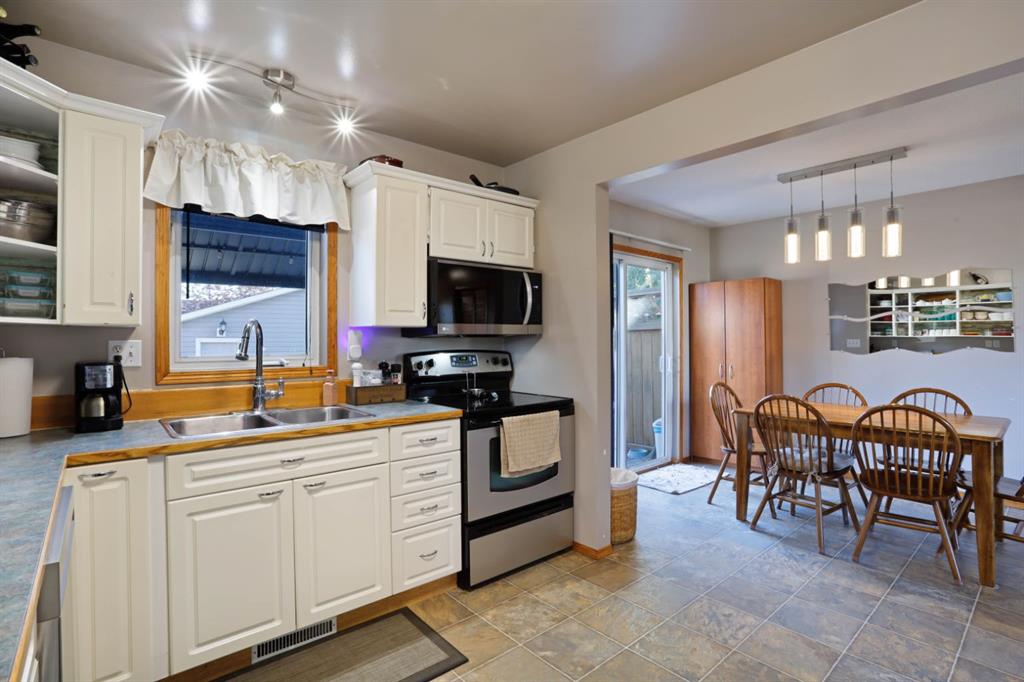 Picture for 305 3 Street W https://www.cirrealty.ca/reb/rasca/6/A2266146_21.jpg