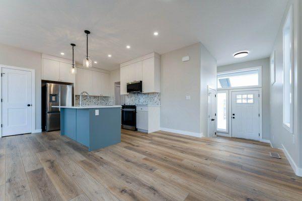 Picture for 168 10 Avenue SE