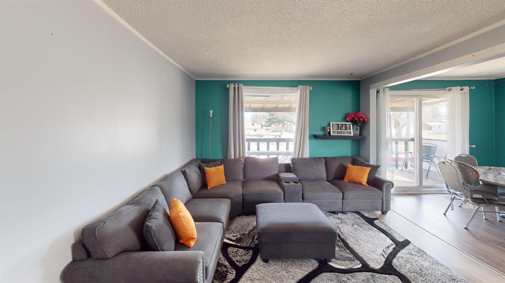 Picture for 427 4 Street 