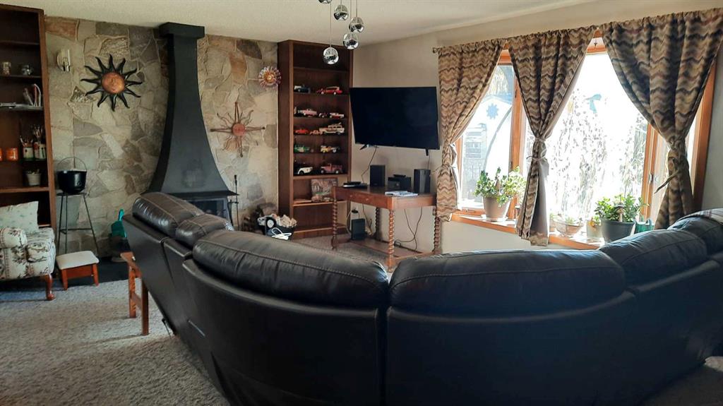 Picture for 1111 2 Avenue W