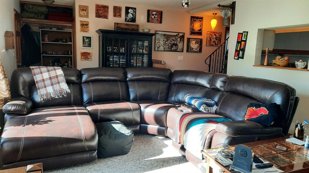 Picture for 1111 2 Avenue W