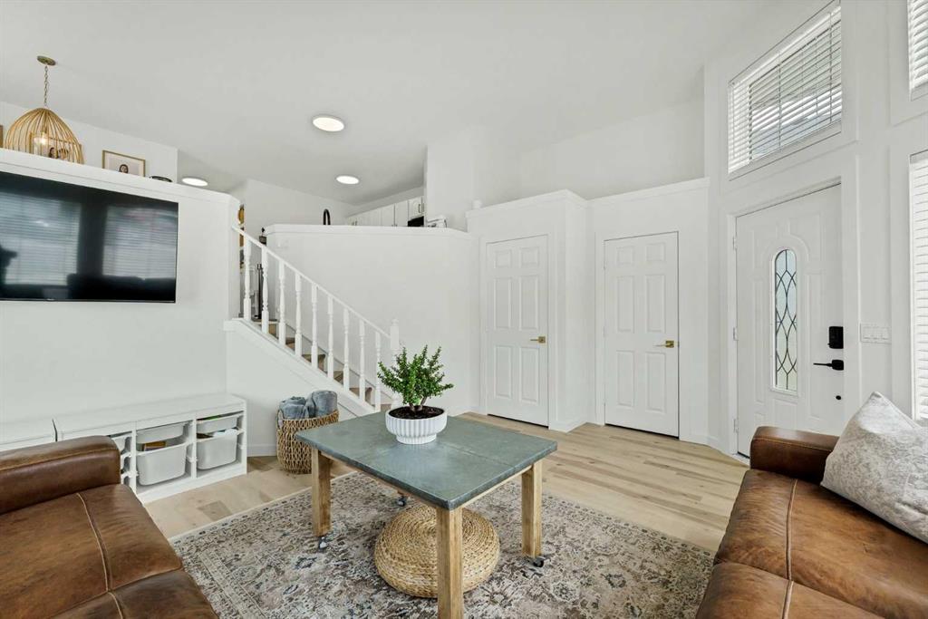 Picture for 80 White Pelican View 