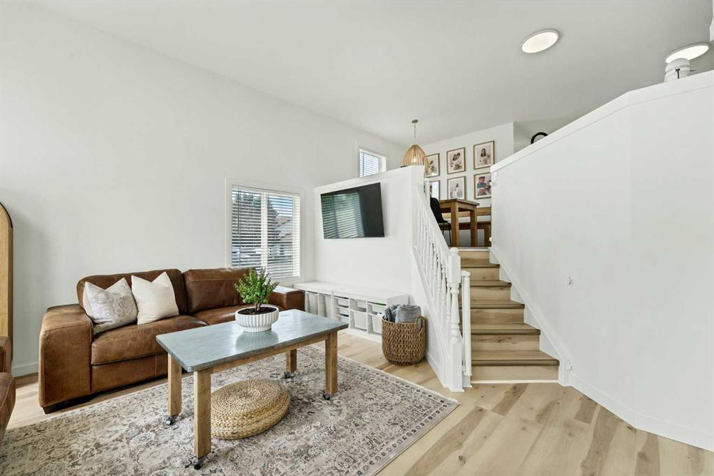 Picture for 80 White Pelican View 