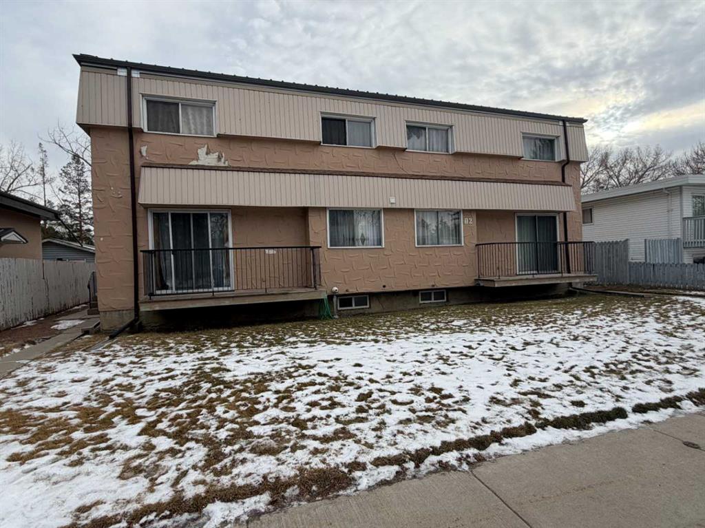 Picture for 16 Greenbrook Crescent E