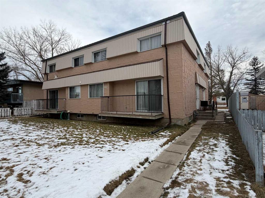 Picture for 16 Greenbrook Crescent E