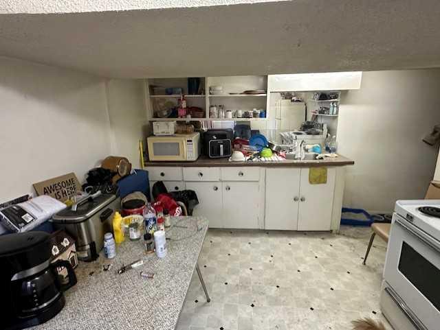 Picture for 1-5, 105 7 Avenue W
