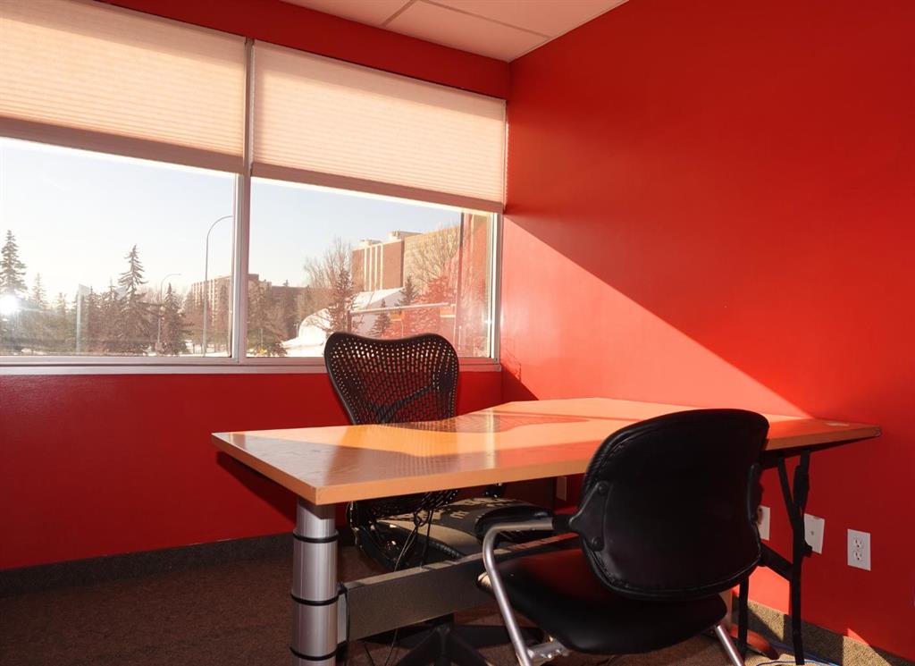 Picture for 201, 1026 16 Avenue NW