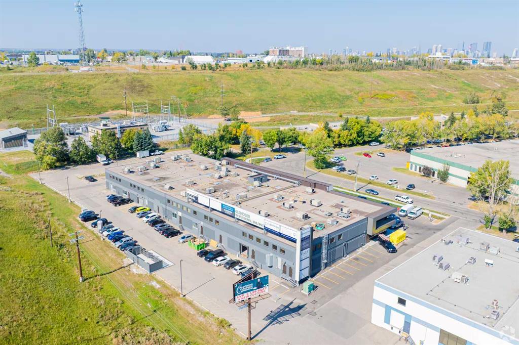 Picture for 3, 1035 64 Avenue SE