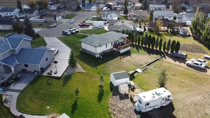 Picture for 242 McNab Close 