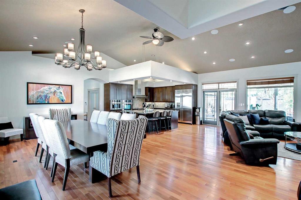 CIR Realty 223 2 Avenue CIR REALTY , Drumheller, East Coulee,T0J1B0