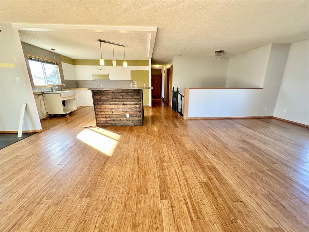 Picture for 92 Dr. Anderson Park Street 