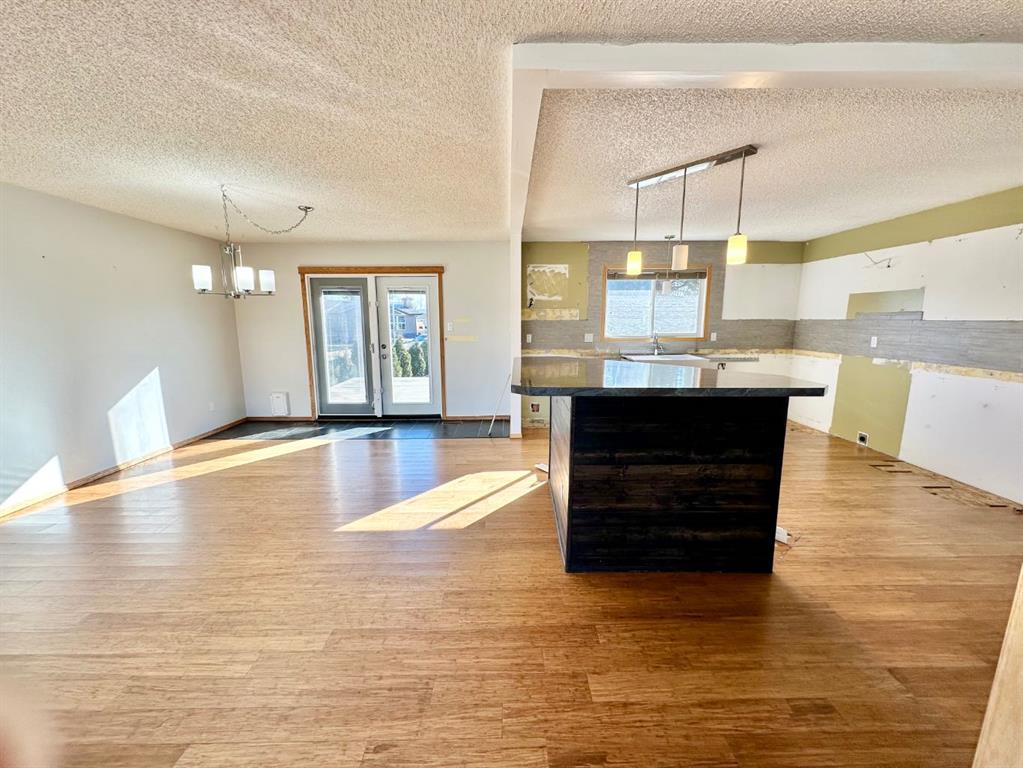 Picture for 92 Dr. Anderson Park Street 