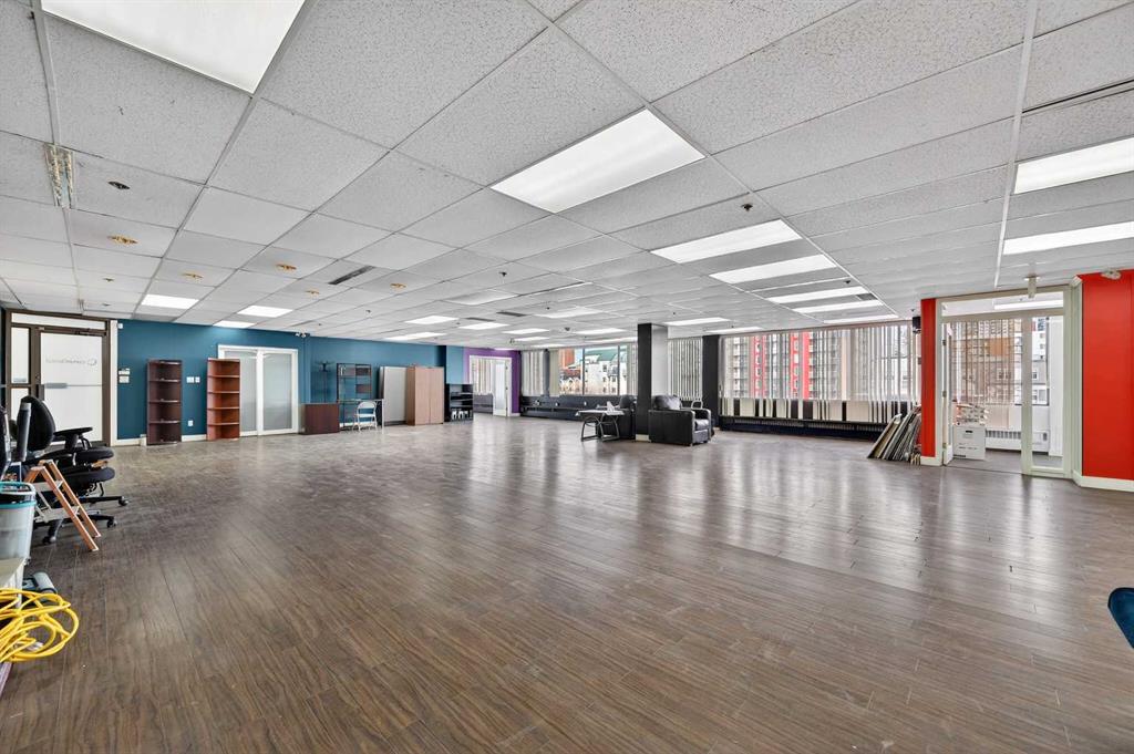 Picture for 303, 1109 17 Avenue SW