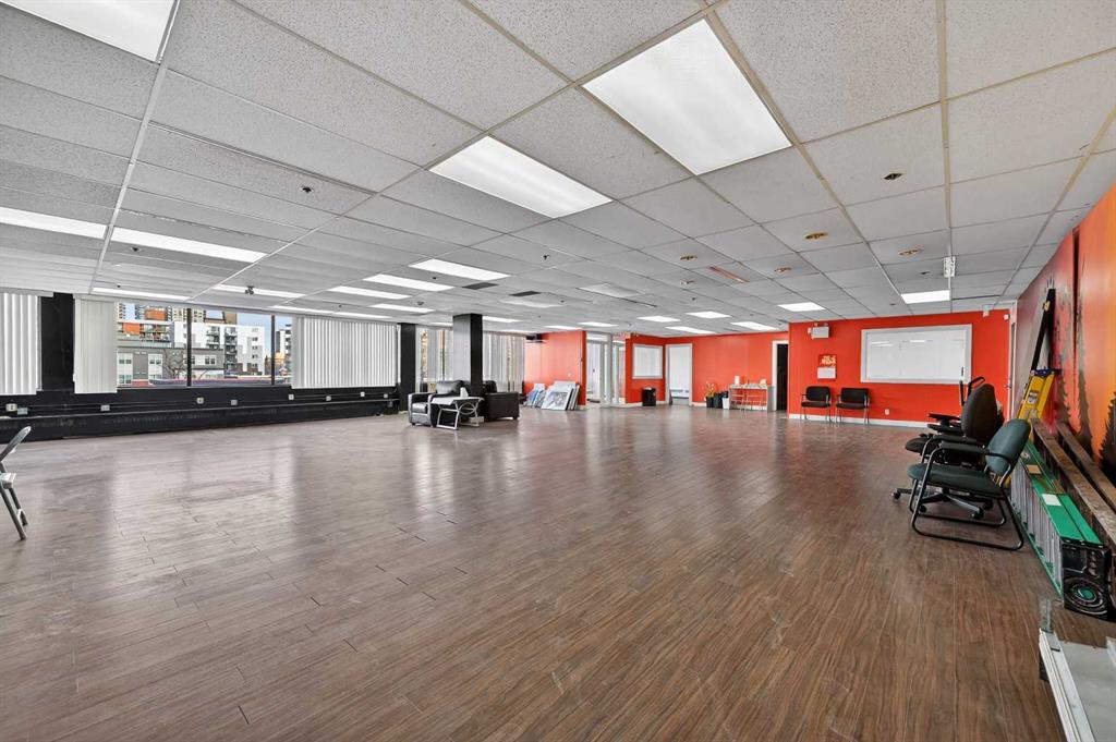 Picture for 303, 1109 17 Avenue SW