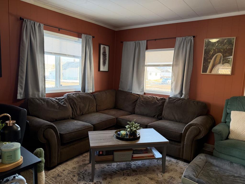 Picture for 302 7 Avenue SW