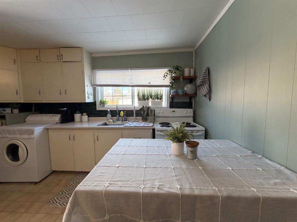 Picture for 302 7 Avenue SW