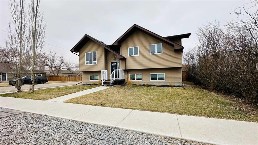 Picture for 609 1 Street SW  