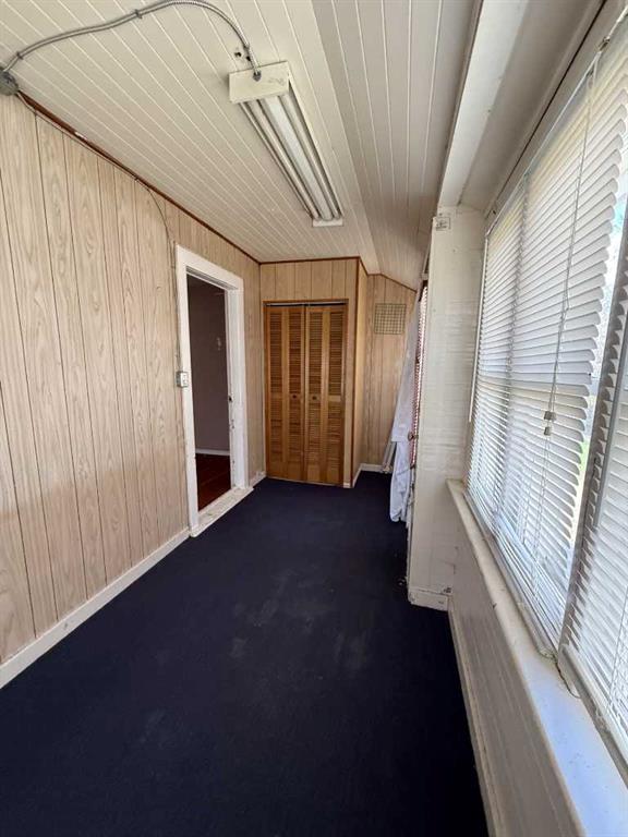 Picture for 113 5 Avenue E