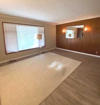 Picture for 240 1 Street E