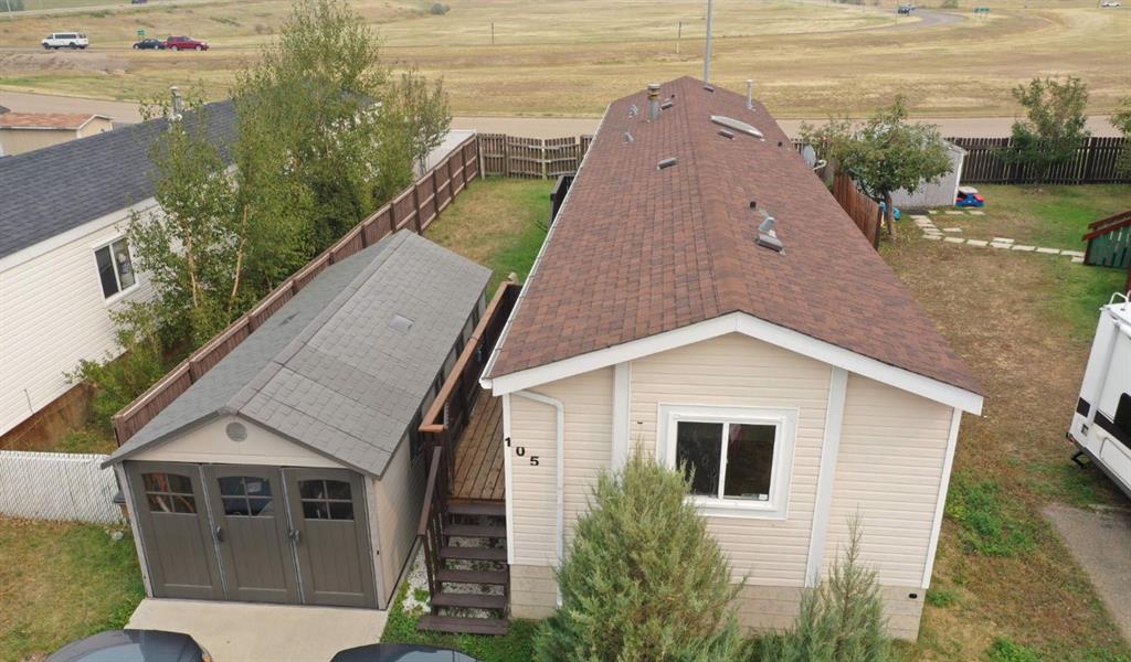 Picture for 105 Meadowlake Close E