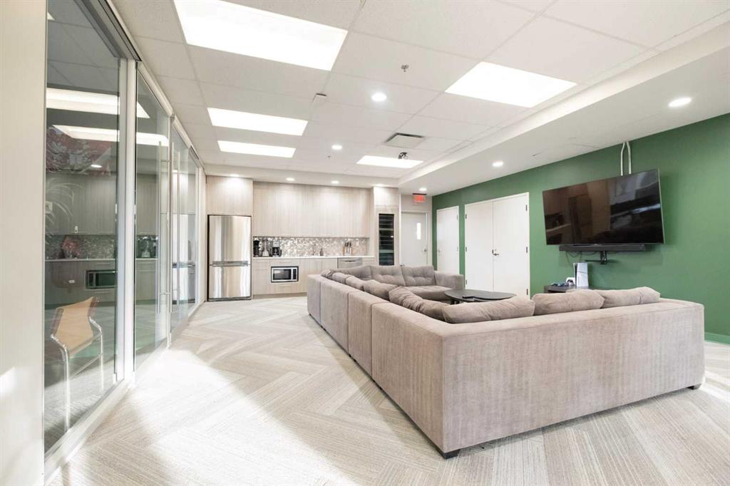 Picture for 400, 2207 4 Street SW