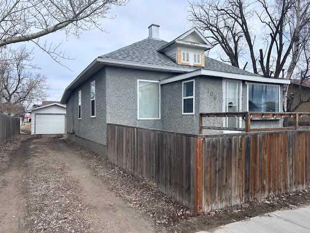 Picture for 108 1 Avenue E
