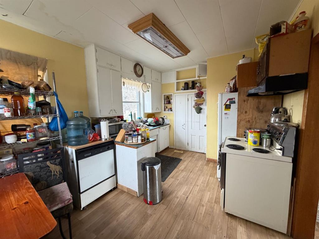 Picture for 234075 Township Road 280 Road 