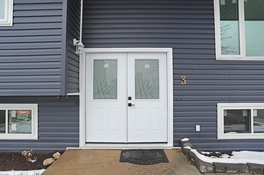 Picture for 3 Lake Newell Bay E