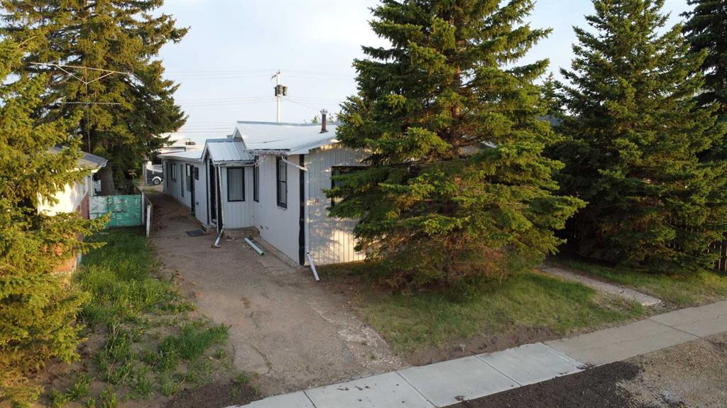 Picture for 305 2 Avenue E
