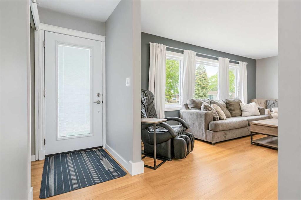 Picture for 11 Blazier Park Street E